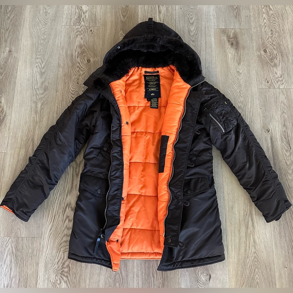 ALPHA INDUSTRIES N3B (N) EXTREME COLD WEATHER PARKA, MEN'S SIZE MEDIUM